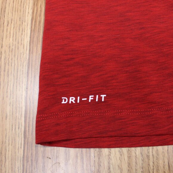 NIKE COTTON/POLYESTER T-SHIRT RED Sz LARGE, L - Picture 2 of 5